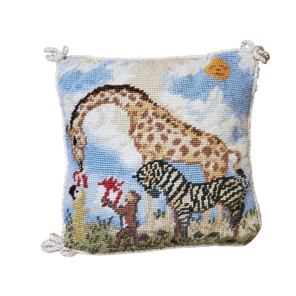Katha Diddel Vintage‎ Giraffe Zebra Scene Needlepoint Pillows Set Of 2